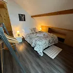 Piscine Vue Panoramique Sur Gerardmer Et Le Hohneck Le Tholy