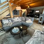 Piscine Vue Panoramique Sur Gerardmer Et Le Hohneck Le Tholy