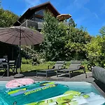 Piscine Vue Panoramique Sur Gerardmer Et Le Hohneck